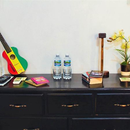 Eventuality B&B New Кингстон Экстерьер фото